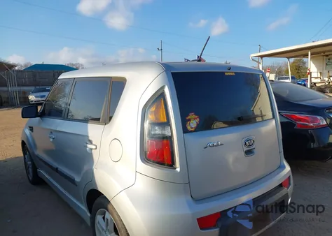 2011 Kia Soul + z USA, uszkodzony, nr VIN KNDJT2A21B7339741